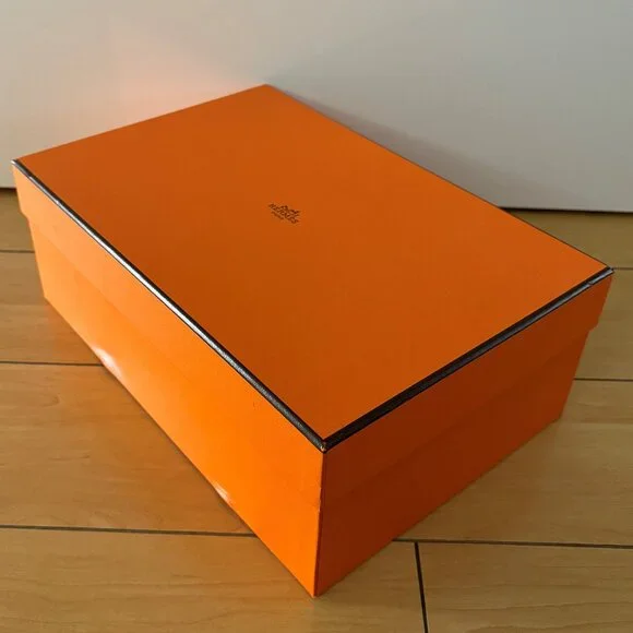 Hermes empty shoe box with ribbon - Picture 3 of 10